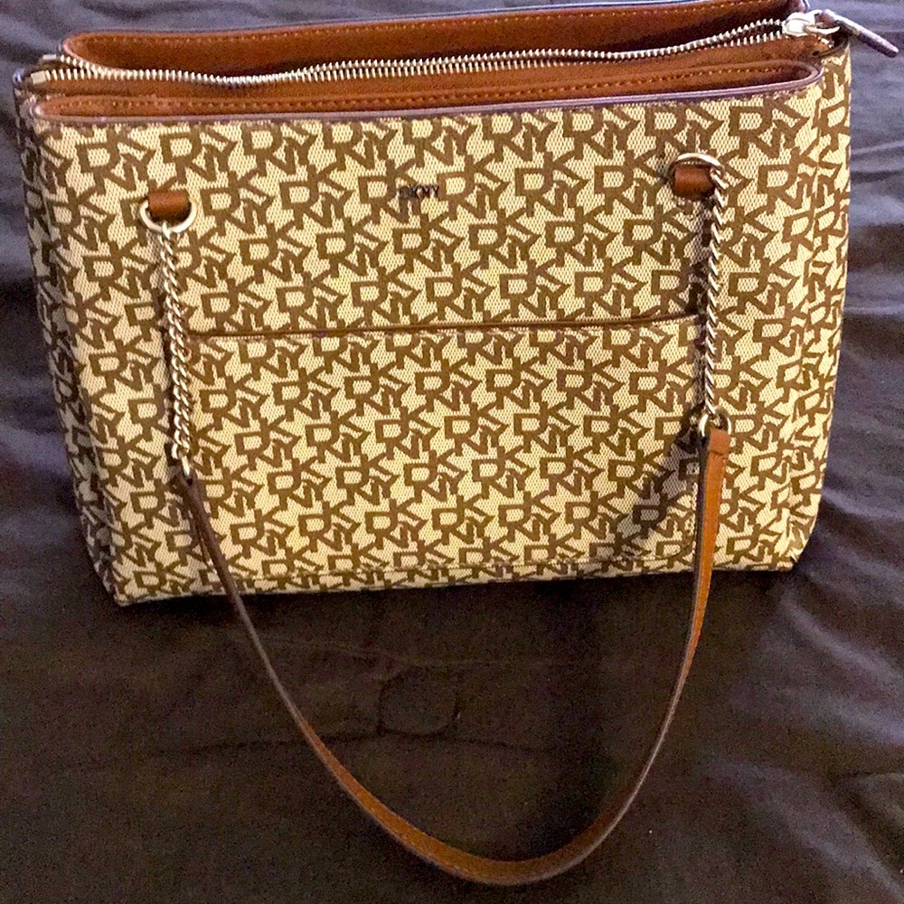 DKNY Bryant Large Shopper Tote Shoulder Bag